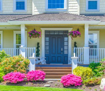3 Tips for Updating Your Tired Front Entry