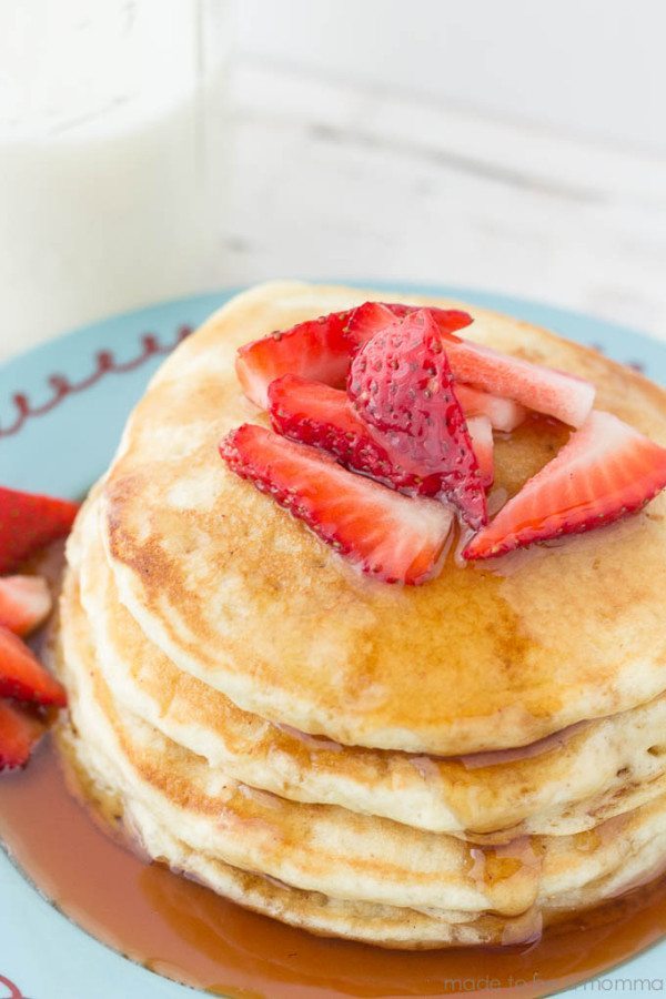 14 - Made to Be a Momma - Basic Pancakes